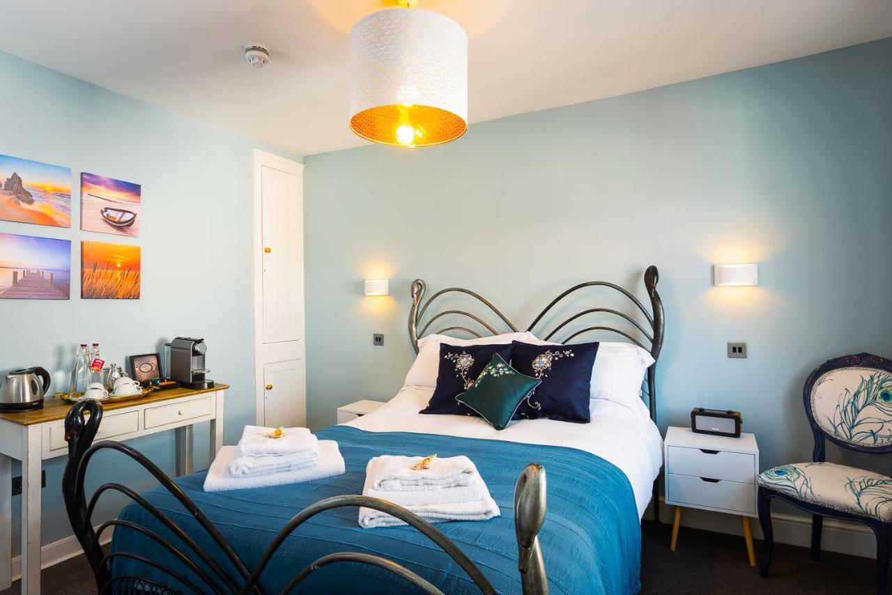 Lyme 1 Hotel Λάιμ Ρέγκις Εξωτερικό φωτογραφία