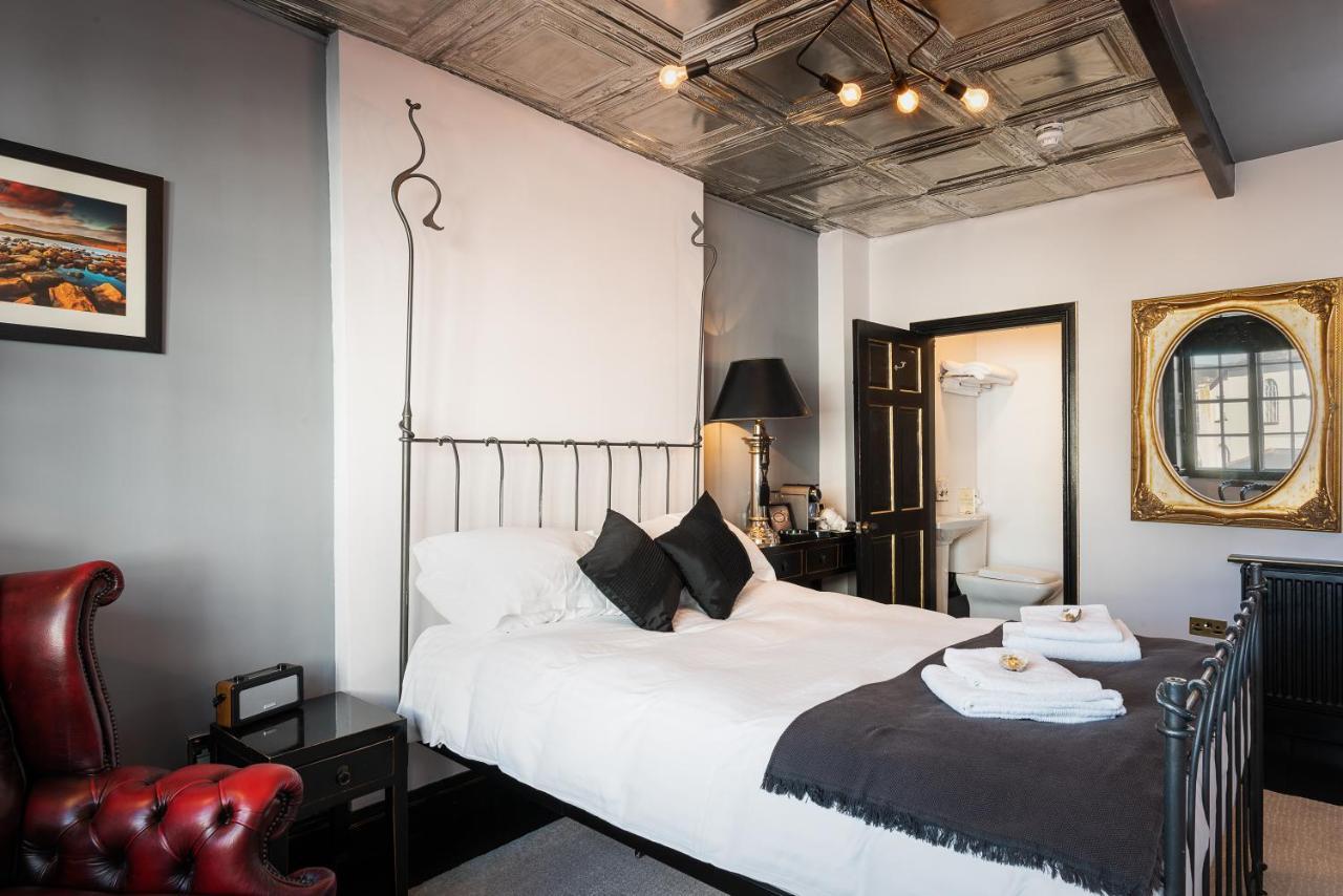 Lyme 1 Hotel Λάιμ Ρέγκις Εξωτερικό φωτογραφία